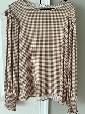 Boutique top Women's Brown Gingham Long-Sleeve Top by